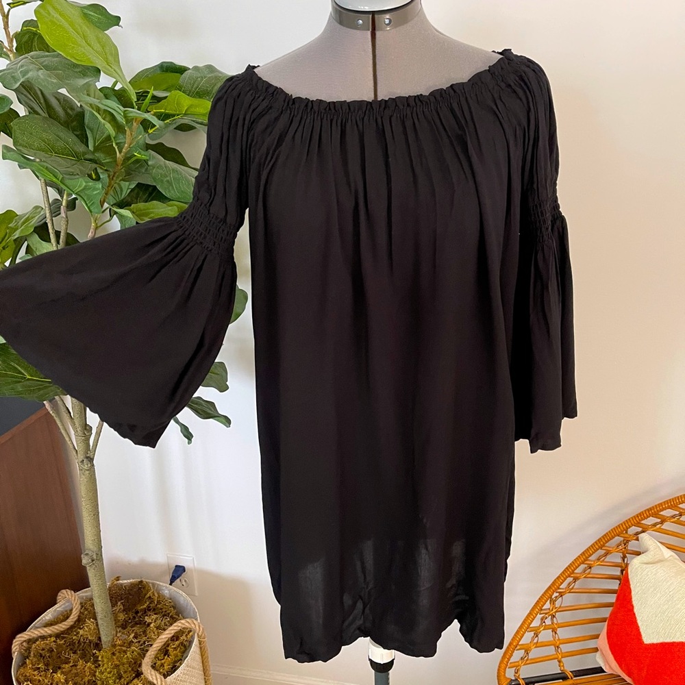 Forever 21 Peasant off the shoulder Top /Dress